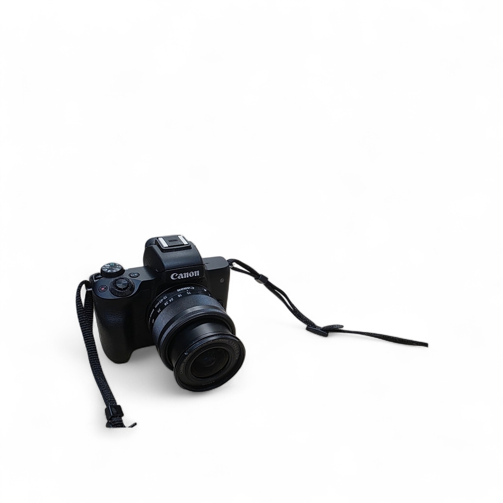 Canon EOS M50 Mirrorless Camera Bundle: 15-45mm Lens, Charger, Battery & Bag